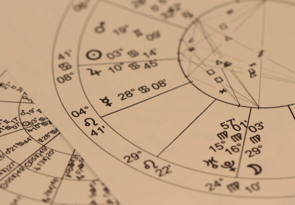astrology-993127_1280
