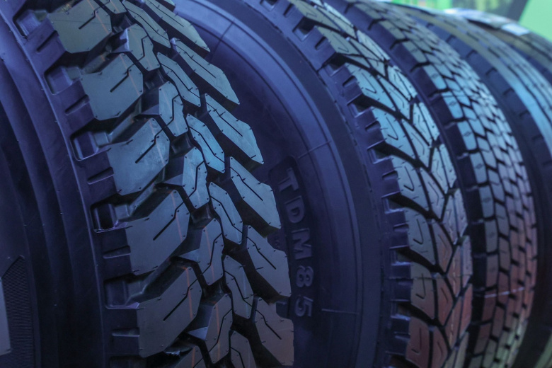 Автоэксперт предупредил о росте цен на импортные шины
